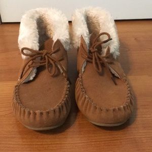 Women’s slipper/boots